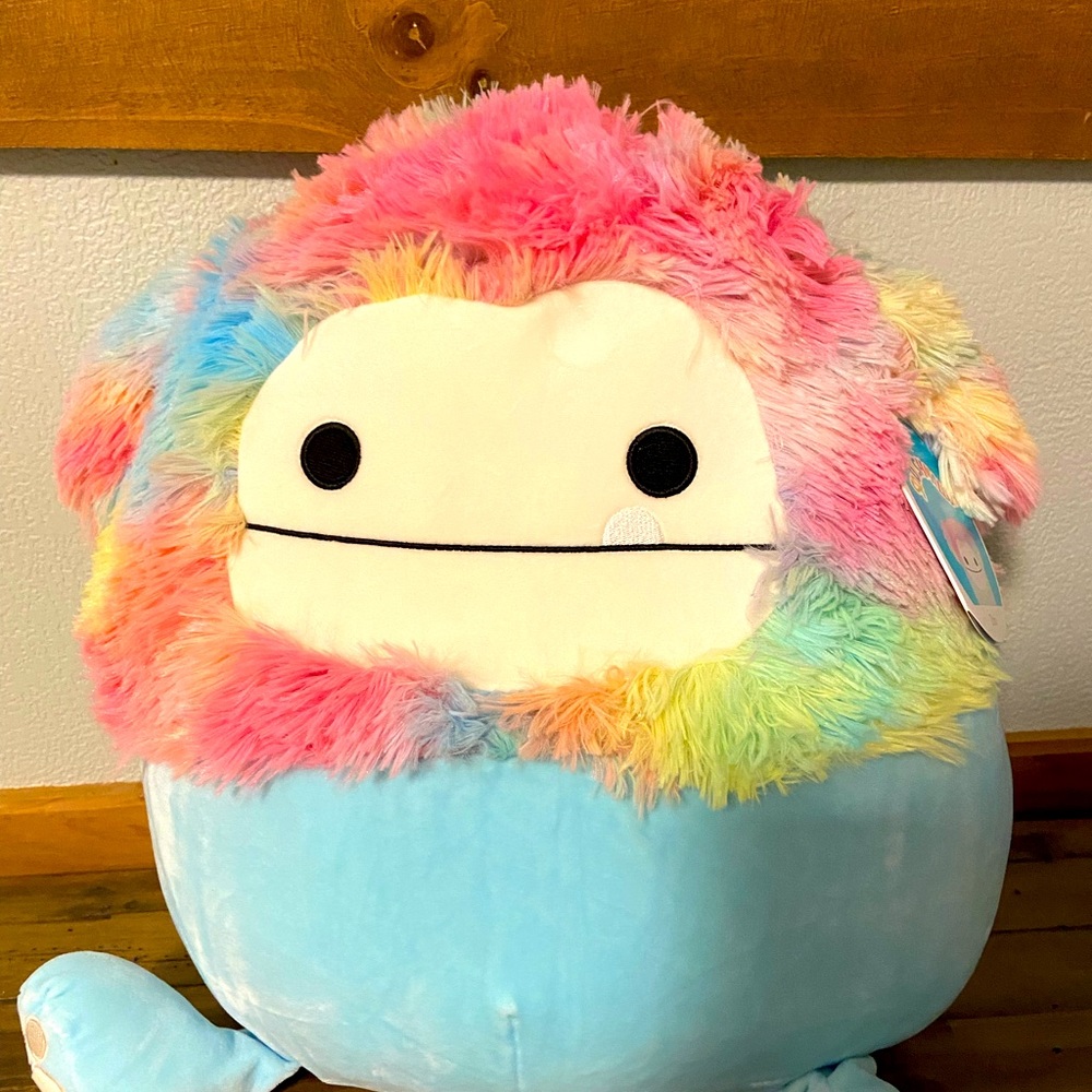 Squishmallow 20" X Large Zozo the Pink & Blue Yeti Bigfoot Sasquatch Rainbow LTD